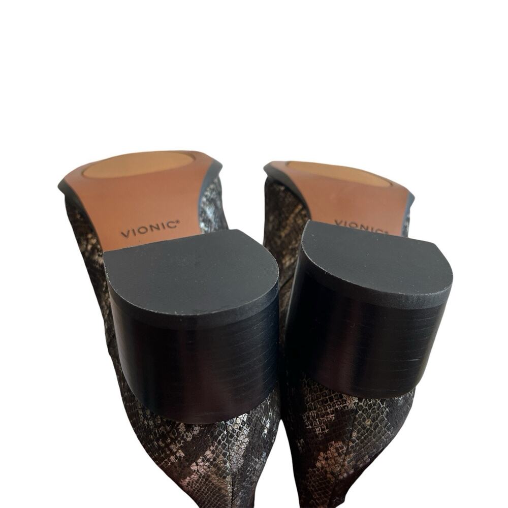 Vionic Kamryn Pewter Animal print Nubuck Leather Ankle Booties, size US 6.5 - Picture 9 of 11